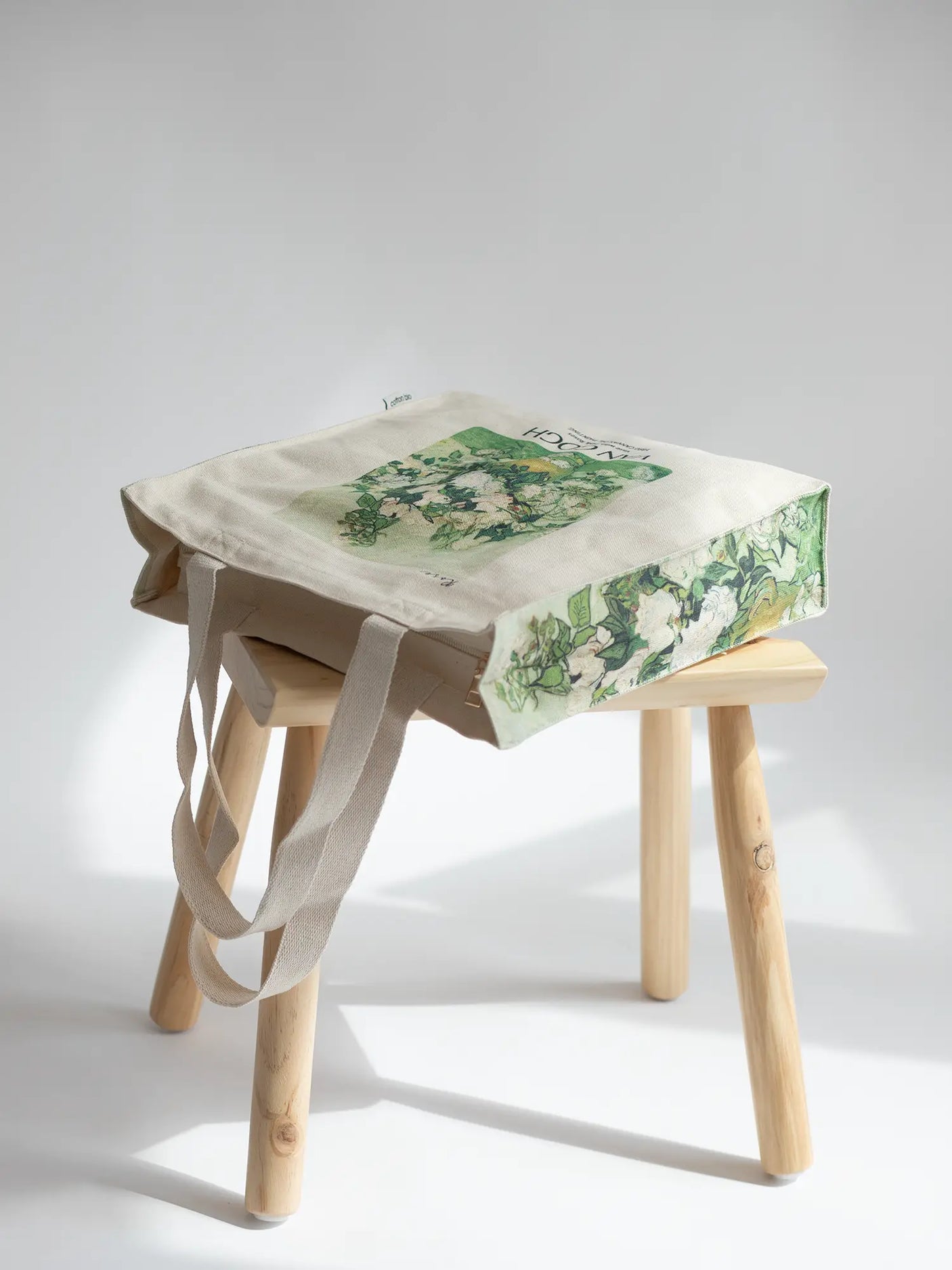 Van Gogh „Fehér rózsák” – Vászontáska