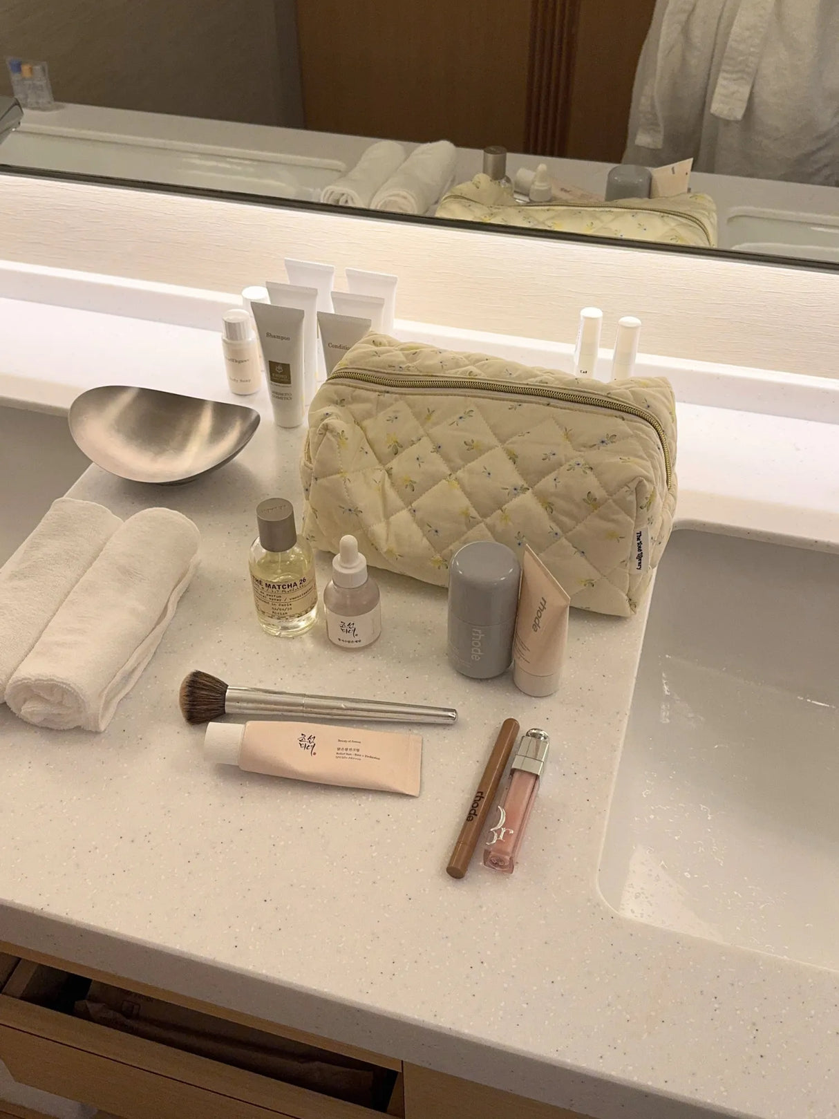 Butter Pouch – Vajszínű Sminktáska