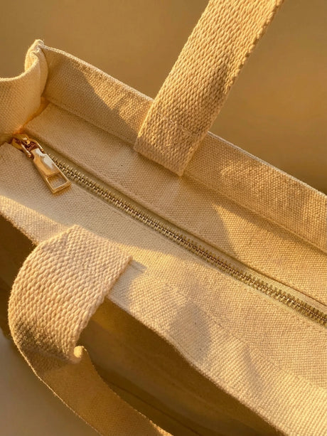 The Classic Tote