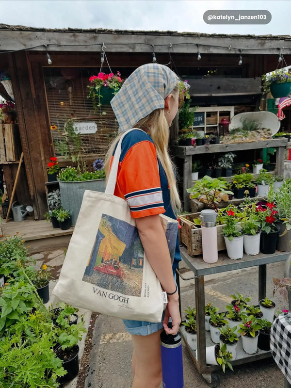 influencer katelyn cafe terrace